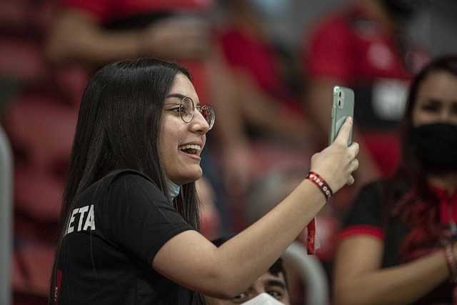 中继续占据 中继续占据