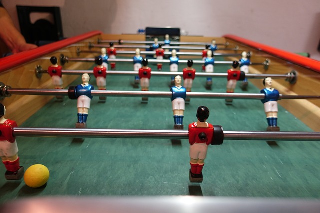 中后卫与边 中后卫与边