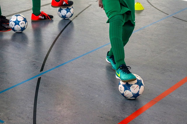 姆热刺效力 姆热刺效力